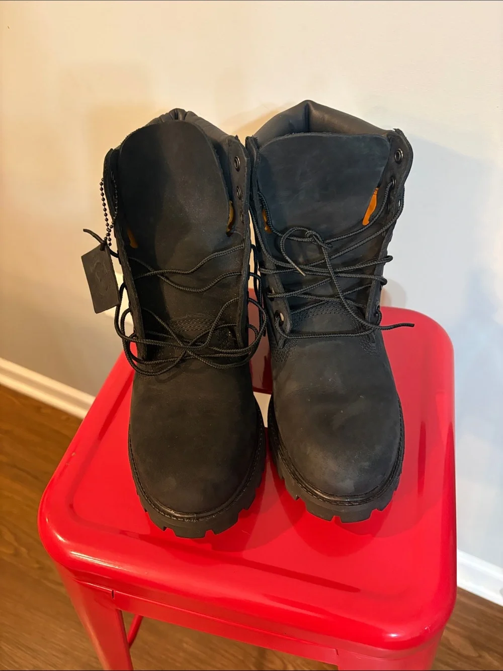 Timberland Black Men's Rugged Lace-Up Boots- Men’s 7 Women’s 8.5